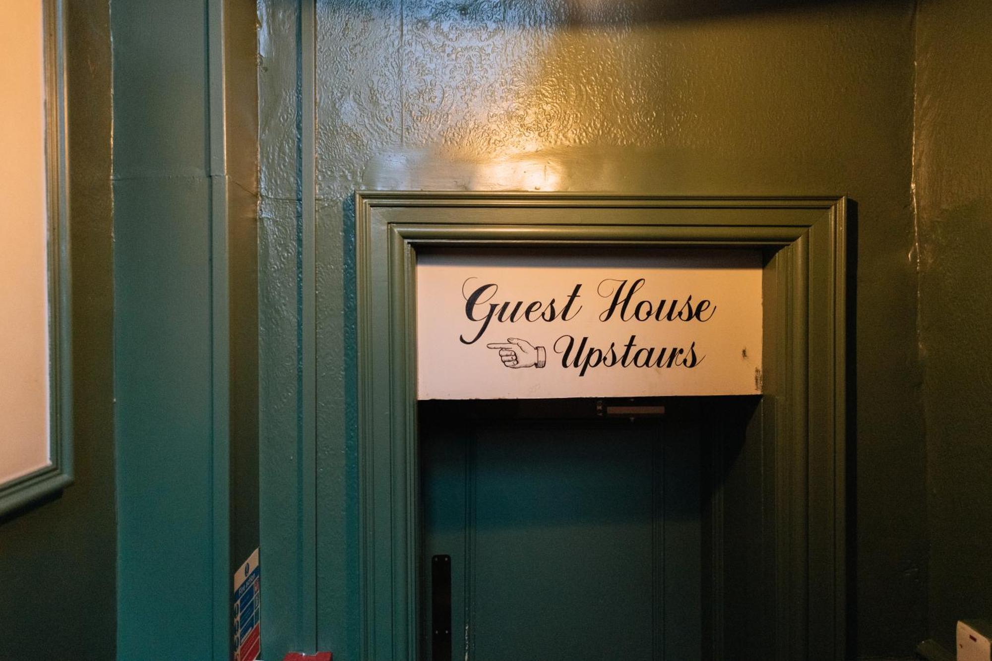The Crown Pub & Guesthouse Londres Exterior foto